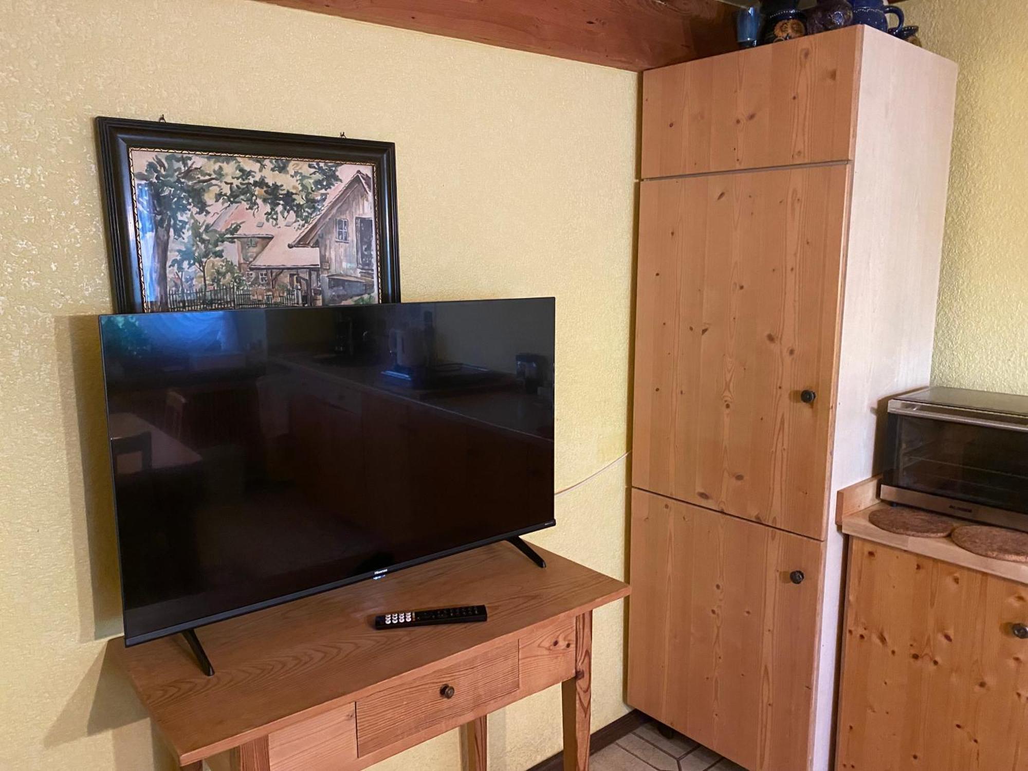 Room In Guest Room - Double Room Apple Blossom Schuttertal Exterior foto